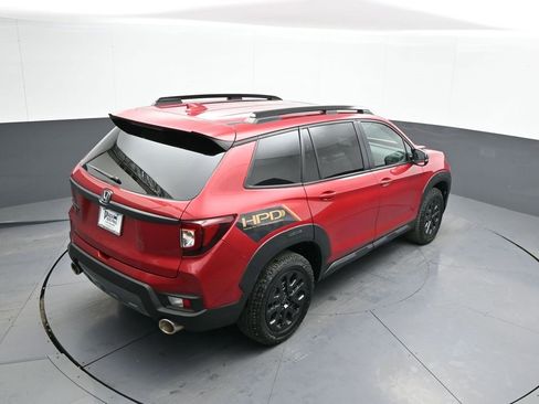 Certified 2023 Honda Passport TrailSport image 38