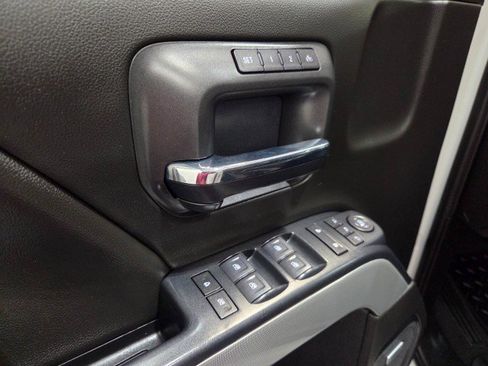 Used 2019 Chevrolet Silverado 2500 LTZ w/ Duramax Plus Package AWD/4WD image 45
