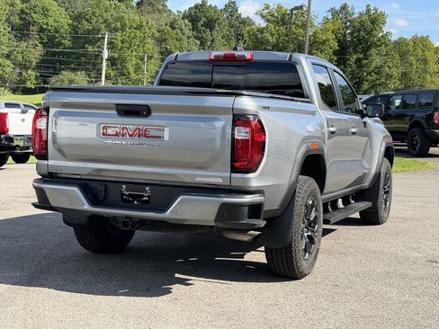 Used 2025 GMC Canyon Elevation w/ Convenience Package AWD/4WD image 5