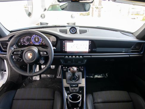 New 2026 Porsche 911 Carrera T RWD image 20