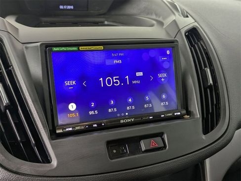 Used 2016 Ford Escape SE image 21