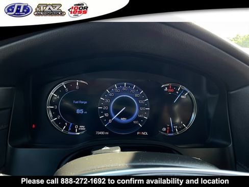 Used 2019 Cadillac Escalade Luxury RWD image 24