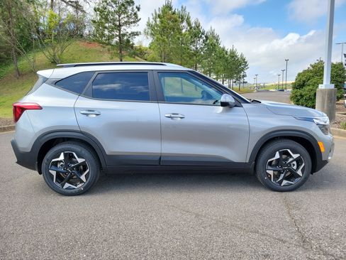 New 2026 Kia Seltos S FWD image 21