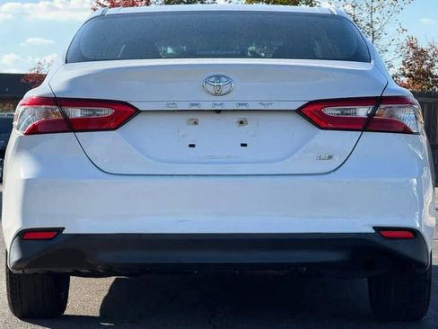 Used 2018 Toyota Camry LE w/ Convenience Package image 6