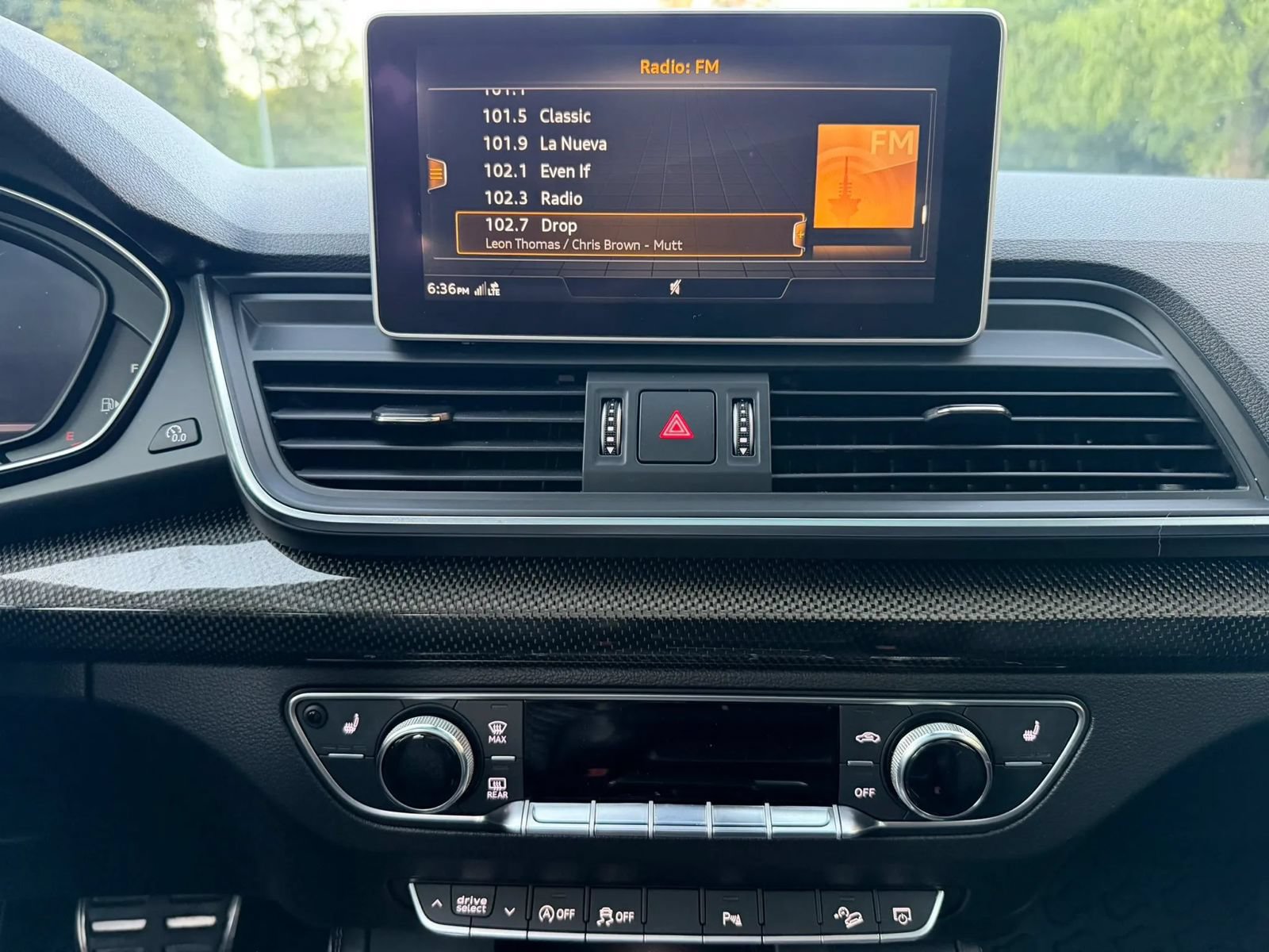 Used 2018 Audi SQ5 Premium Plus AWD/4WD image 25