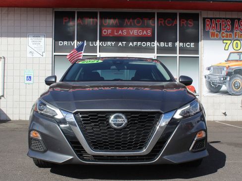 Used 2021 Nissan Altima 2.5 SV FWD image 7