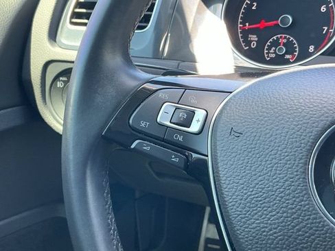Used 2018 Volkswagen Golf Alltrack SEL AWD/4WD image 16
