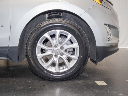 Used 2019 Chevrolet Equinox LT FWD image 5