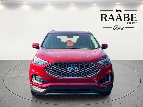 Used 2024 Ford Edge SEL w/ Convenience Package AWD/4WD image 10