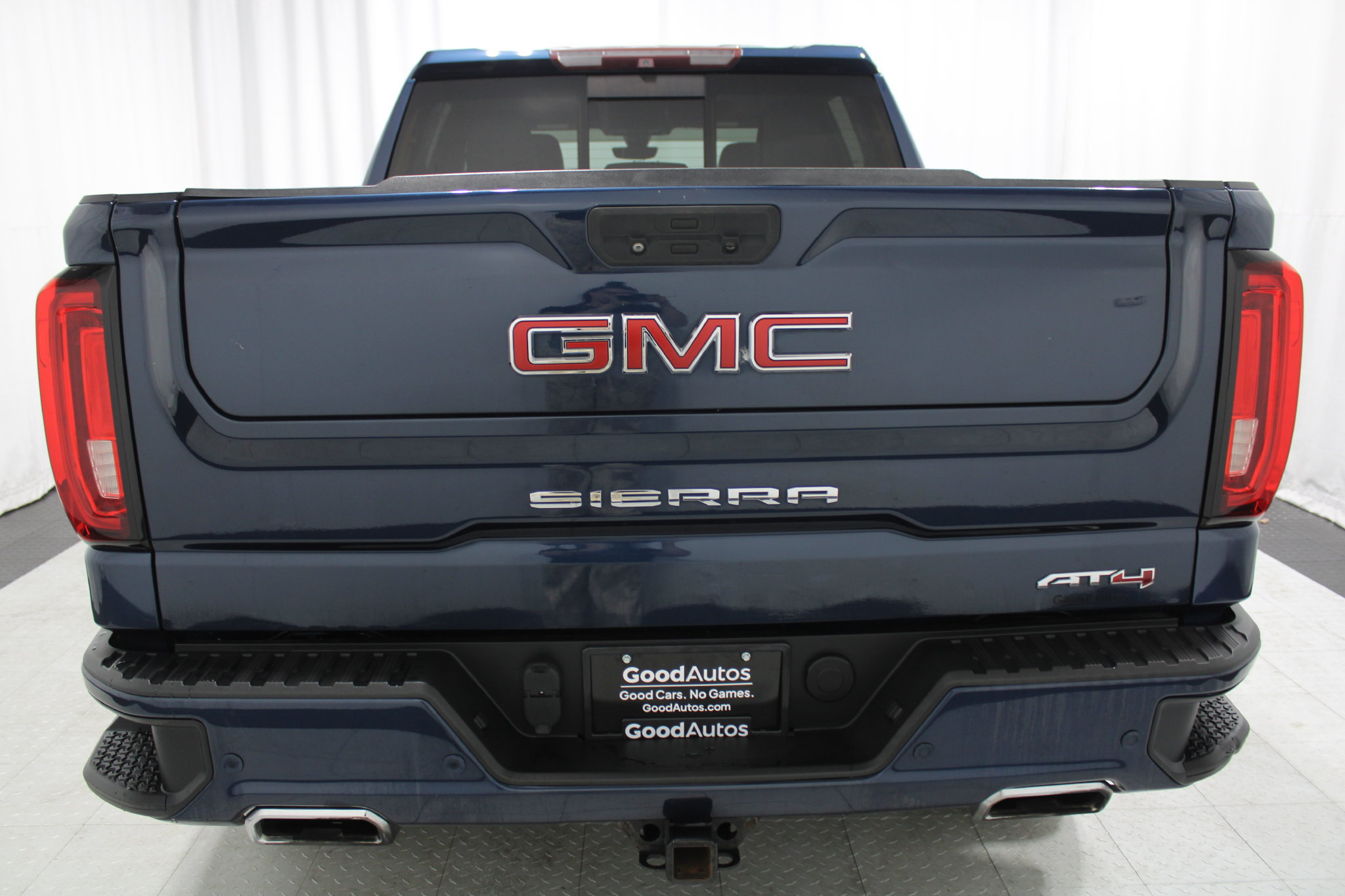 Used 2019 GMC Sierra 1500 AT4 w/ AT4 Premium Package AWD/4WD image 6