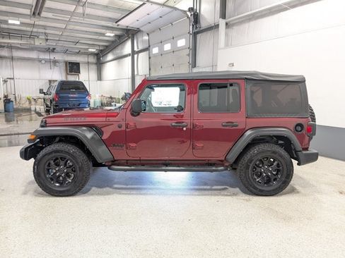Used 2021 Jeep Wrangler Unlimited Sport AWD/4WD image 6