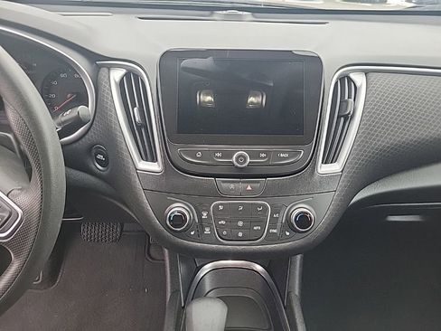 Used 2024 Chevrolet Malibu LT image 13