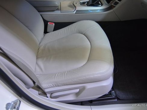 Used 2010 Cadillac CTS Wagon image 20