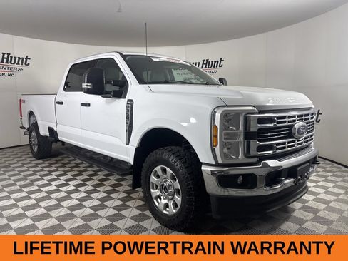 Used 2024 Ford F350 XLT w/ FX4 Off-Road Package AWD/4WD image 4