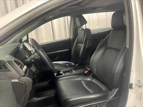 Used 2023 Honda Odyssey EX-L image 10