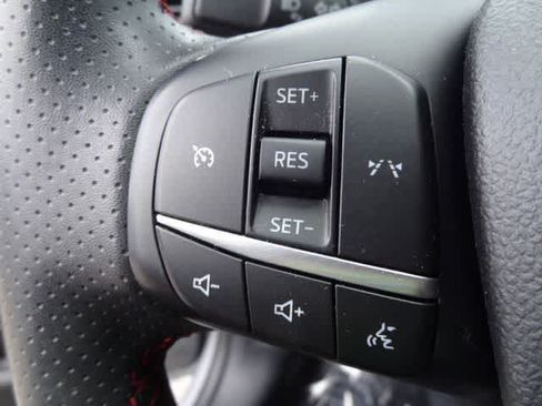 Certified 2024 Ford Escape ST-Line FWD image 17