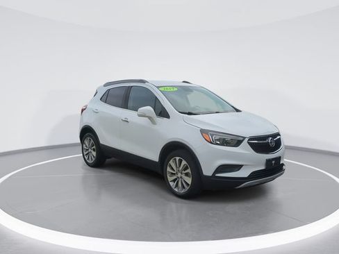 Used 2019 Buick Encore Preferred AWD/4WD image 2
