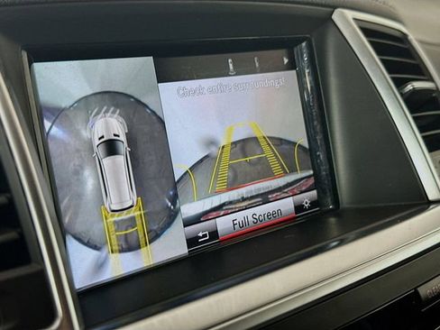 Used 2016 Mercedes-Benz GL 550 4MATIC image 15