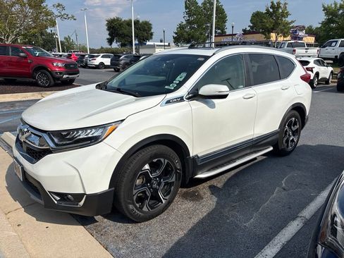 Used 2019 Honda CR-V Touring image 1