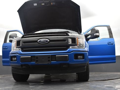Used 2019 Ford F150 XLT w/ Equipment Group 302A Luxury AWD/4WD image 37