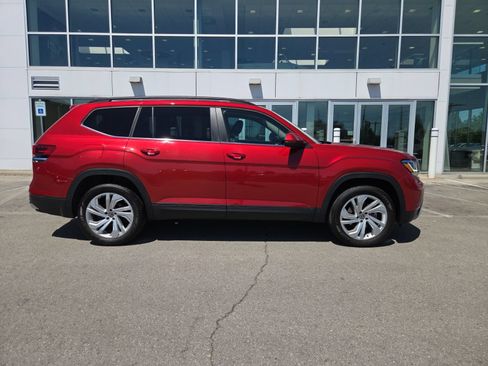 Certified 2023 Volkswagen Atlas SE AWD/4WD image 2