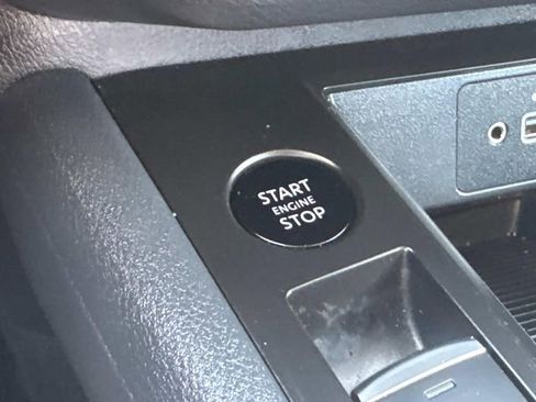 Certified 2025 Nissan Kicks S image 34