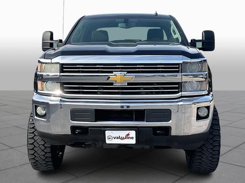Used 2015 Chevrolet Silverado 2500 LT w/ LT Convenience Package image 4