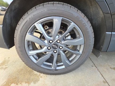 Used 2022 Chevrolet Equinox RS w/ RS Leather Package AWD/4WD image 94