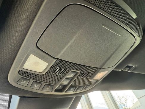 Used 2021 Ford Expedition Limited AWD/4WD image 23
