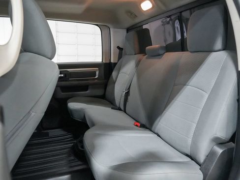 Used 2018 RAM 2500 SLT AWD/4WD image 23