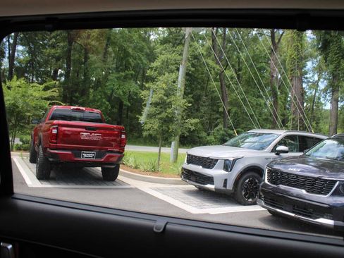 New 2025 Kia Carnival SX Prestige image 31