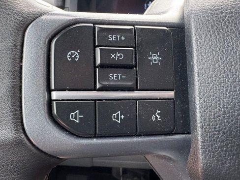 Used 2025 Ford F150 XLT w/ Equipment Group 301A Standard AWD/4WD image 16