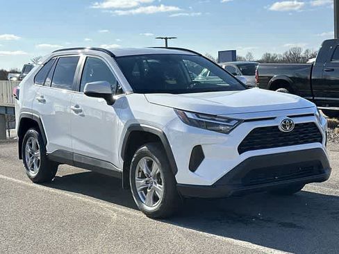 Used 2023 Toyota RAV4 XLE image 28