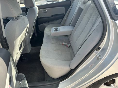 Used 2010 Hyundai Elantra SE image 15