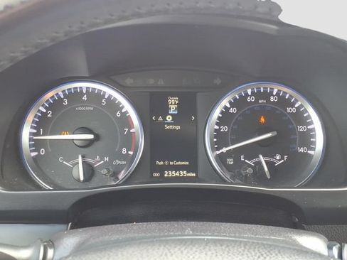Used 2016 Toyota Highlander Limited w/ Driver Technology Package AWD/4WD image 11