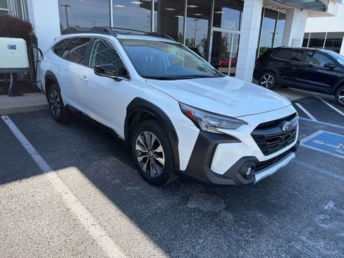 Used 2024 Subaru Outback Limited AWD/4WD image 3