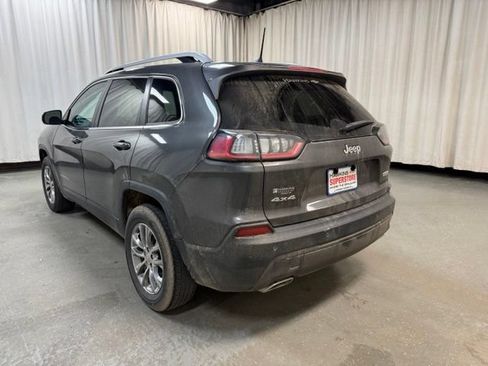 Used 2021 Jeep Cherokee Latitude Lux w/ Mopar Interior Package AWD/4WD image 8