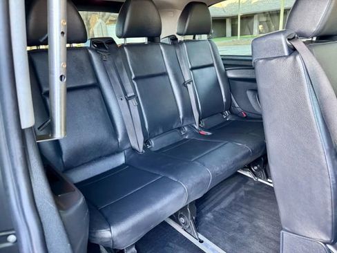 Used 2022 Mercedes-Benz Metris Passenger image 22