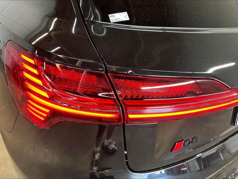 Used 2024 Audi Q8 e-tron Prestige w/ Prestige Package AWD/4WD image 30