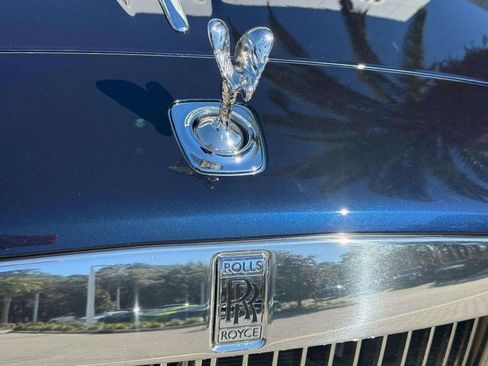 Used 2018 Rolls-Royce Dawn image 21