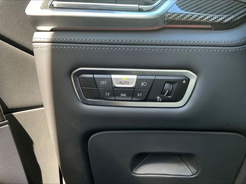 Used 2022 BMW X5 M w/ Competition Package 2 AWD/4WD image 39