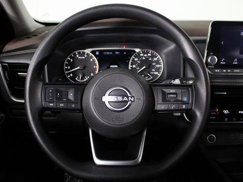 Certified 2022 Nissan Rogue SV image 7