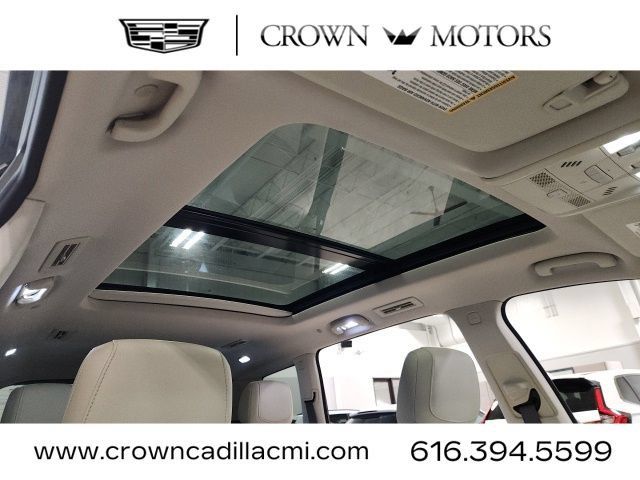 Certified 2024 Cadillac XT6 Premium Luxury w/ LPO, Floor Liner Package AWD/4WD image 37