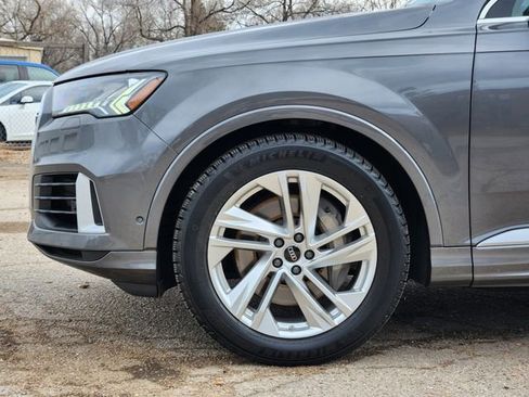 Used 2023 Audi Q7 3.0T Prestige AWD/4WD image 8
