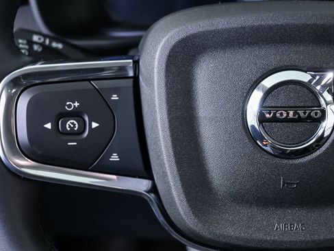 Used 2026 Volvo XC40 B4 Plus w/ Protection Package Premier image 10