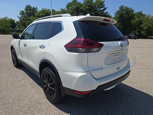 Used 2020 Nissan Rogue SV AWD/4WD image 4