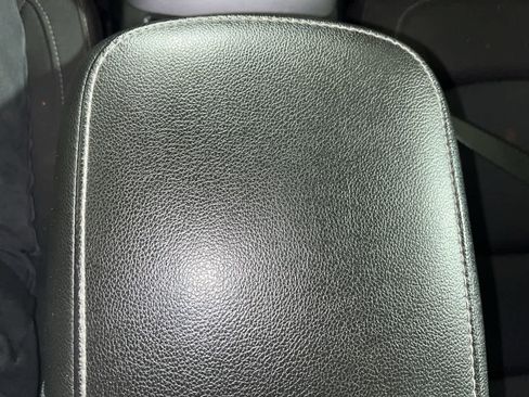 Used 2022 Chevrolet Colorado LT w/ Fleet Safety Package image 22