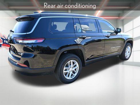 New 2025 Jeep Grand Cherokee L Laredo image 7