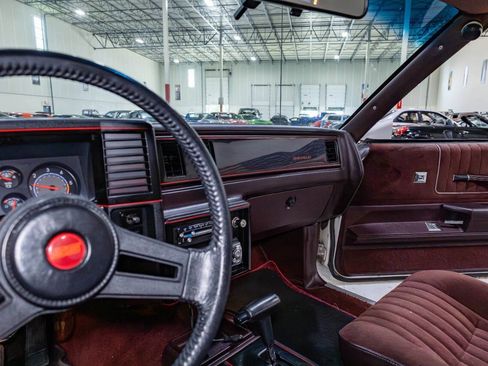 Used 1987 Chevrolet Monte Carlo SS RWD image 14