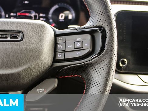 Used 2024 Dodge Charger R/T w/ Plus Group image 27